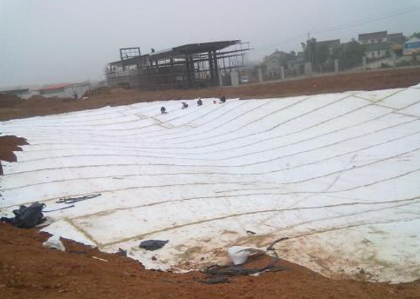 膨润土防水毯施工